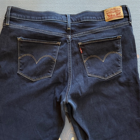 Levi’s High Rise Super Skinny Jeans - Picture 4 of 7